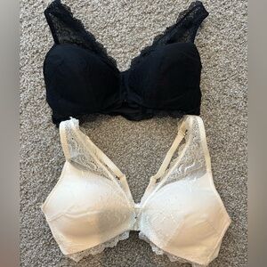 Spanx lace bra size small
